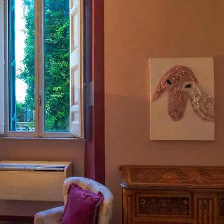 Apartment Campo De' Fiori Pinky House *