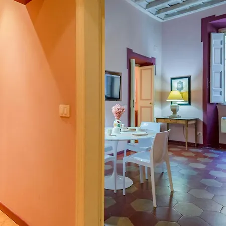 Easytopstay - Campo De' Fiori Pinky House *